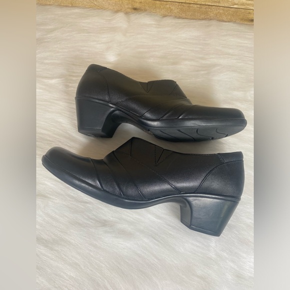 Clarks Rosalyn Adele 8.5 W Shoe Black Leather Slip On Loafer - Picture 11 of 12